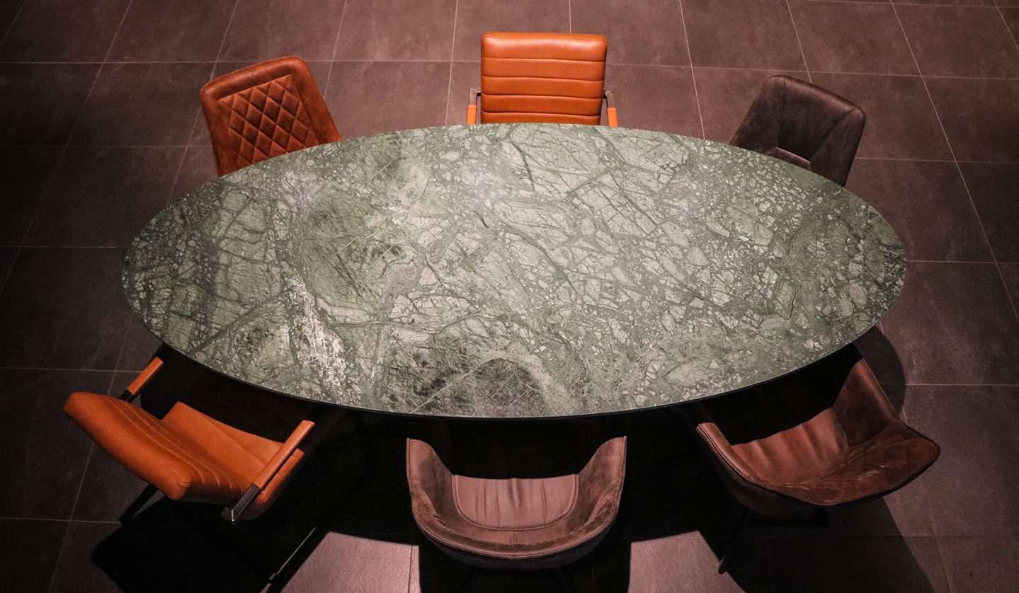 tables en marbre verde
