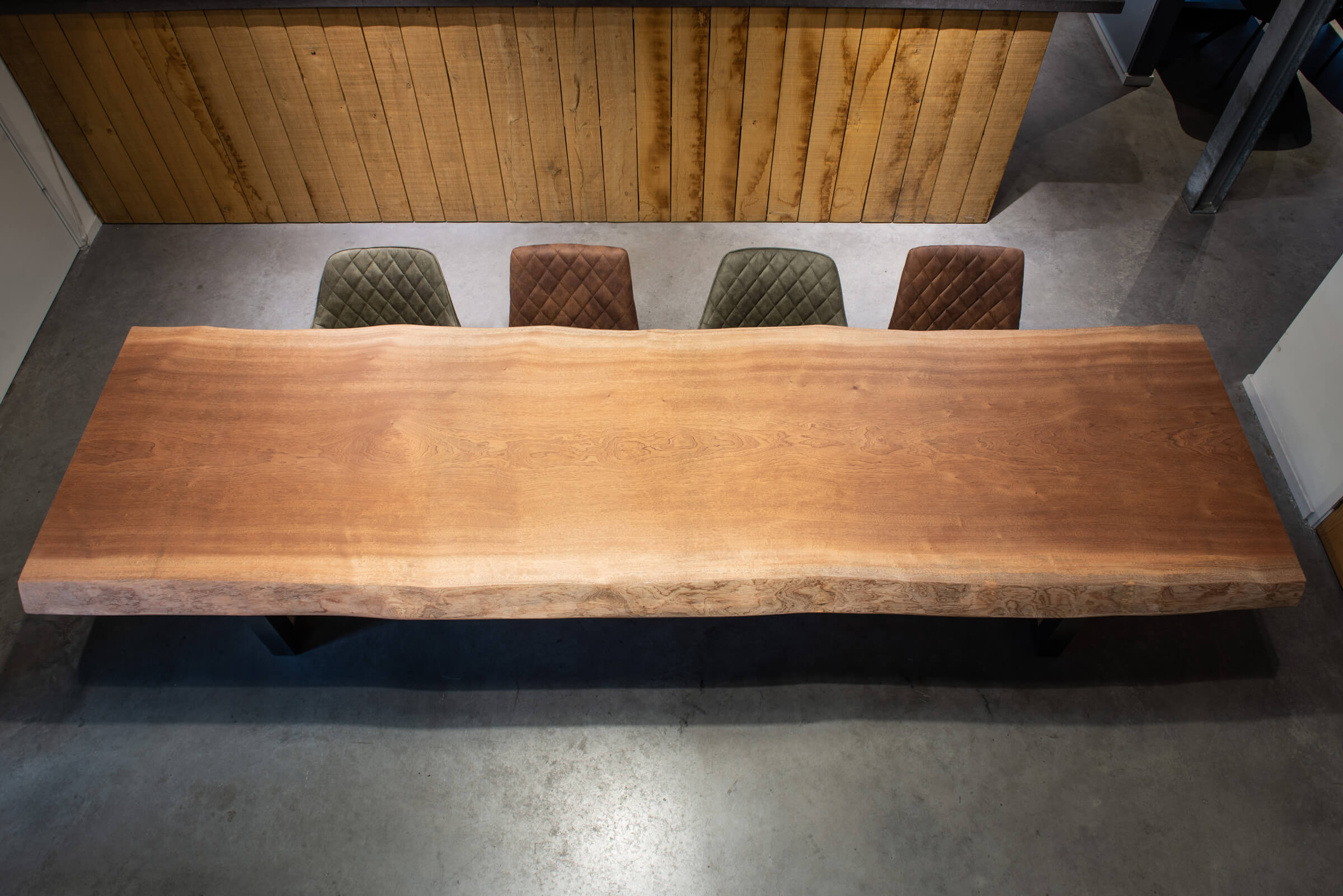 Mahonie houten tafel